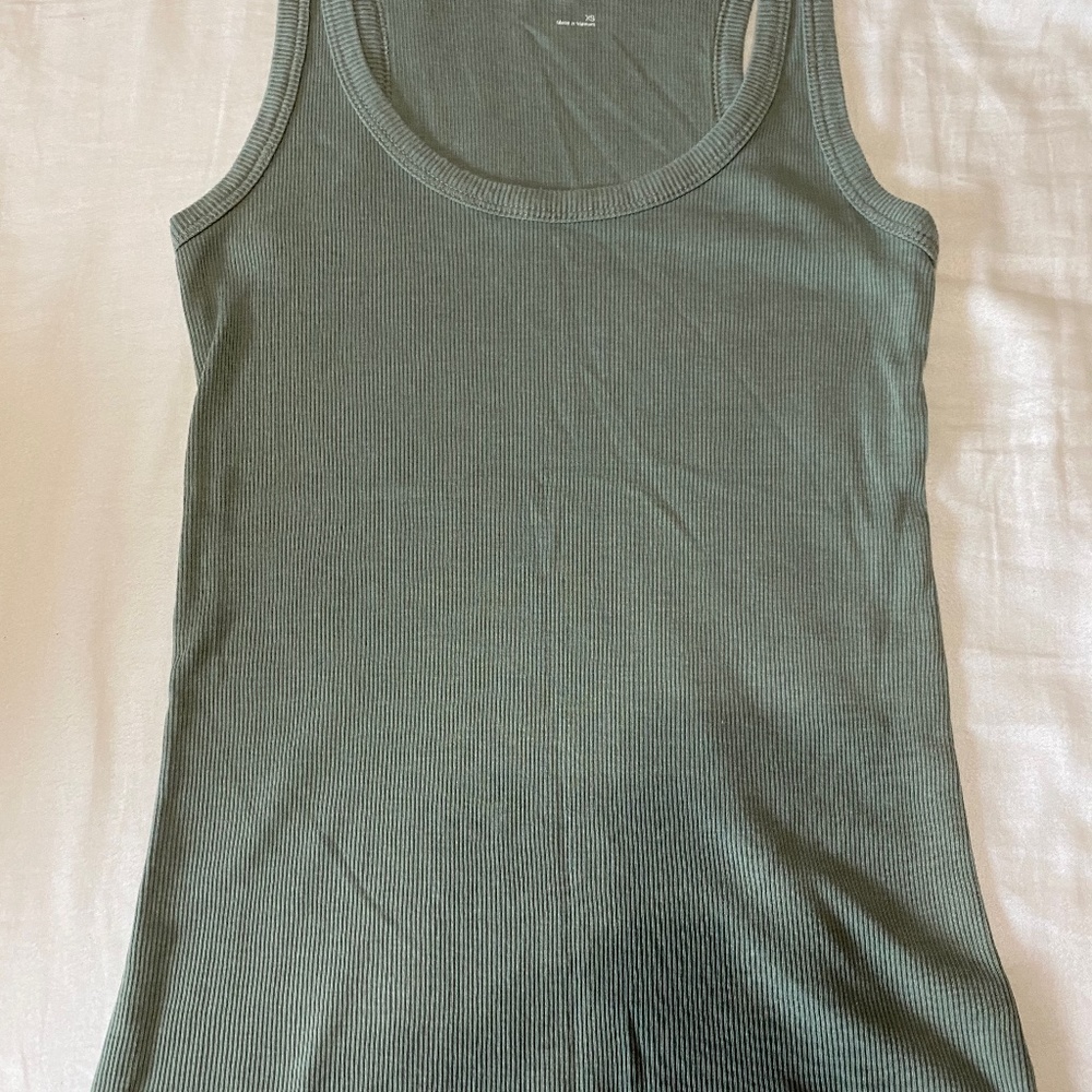 So Tank Top